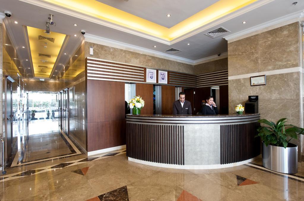 Time Crystal Hotel Apartment Dubaï Extérieur photo